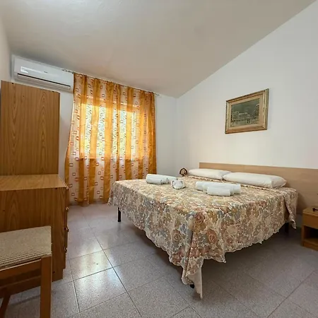 Lejlighedshotel Daisy Santa Maria (Vibo Valentia)